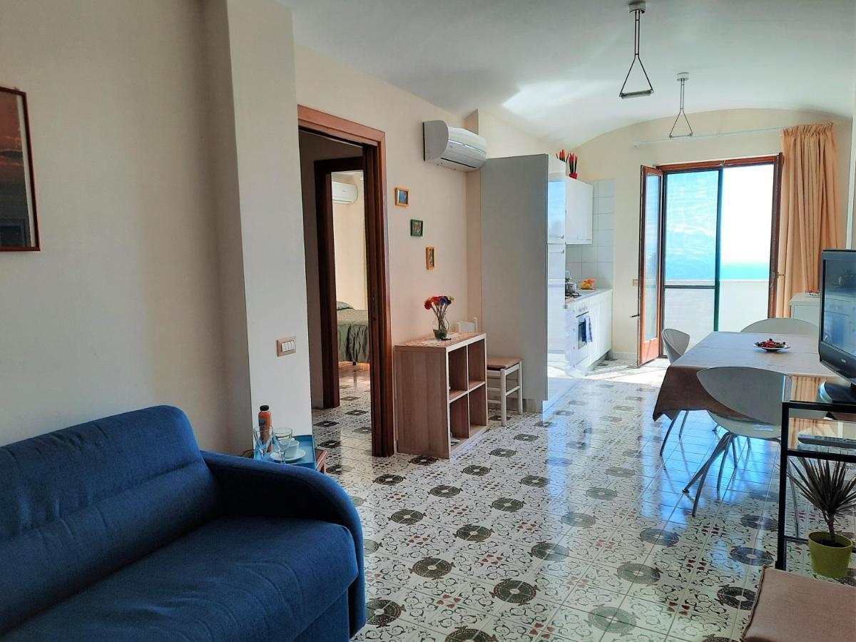 L'Arabesco Apartment Amalfi Bagian luar foto