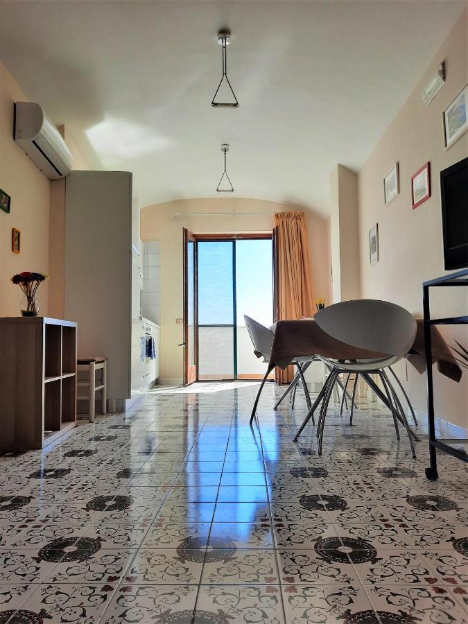 L'Arabesco Apartment Amalfi Bagian luar foto